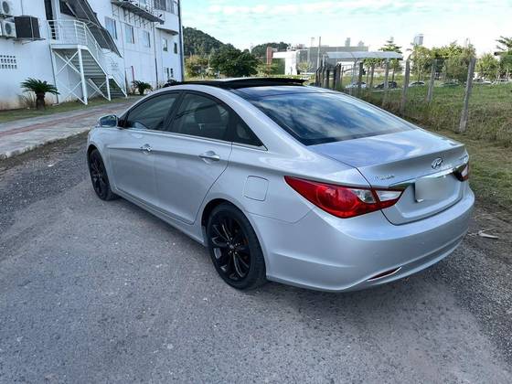 HYUNDAI SONATA 2.4 MPFI I4 16V 182CV GASOLINA 4P AUTOMÁTICO